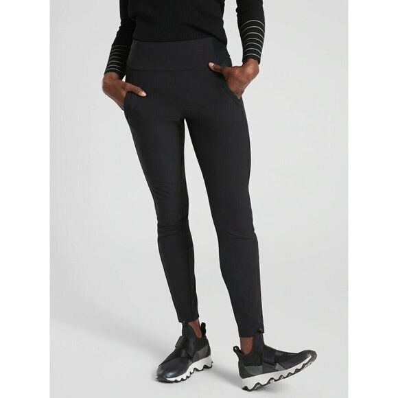Athleta Headlands Hybrid Trek Tight in back size 2 - Picture 1 of 8